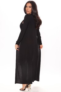 12-09-20Studio2_DM_SD_15-11-23_58_LBST22574_Black_12938_JK_1414x2121.jpg