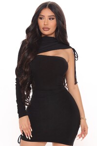 12-23-20Studio2_MS_R_11-38-16_10_AD8394_Black_4403_EH_1414x2121.jpg