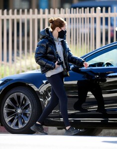        zoe040121BZNimage129.jpg