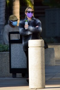        rob130121BZNimage119.jpg