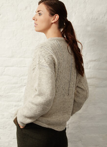 Fisherman Eyelet Stitch Crew Neck Sweater 02.jpg