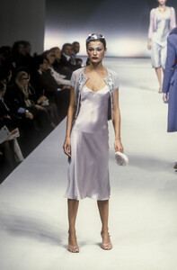 1599806788_Blumarine1998WomenRTW67.thumb.jpg.c69f3562dba9fbb1d6baffa29d27e632.jpg