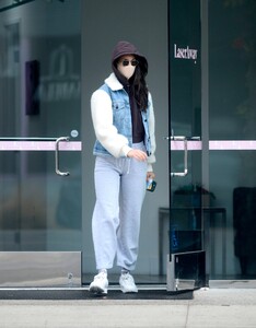        gon230121BZNimage104.jpg