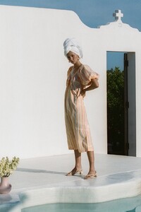 f siesta-dress-726821.jpg