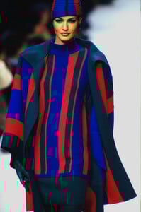 1752686090_OSCAR-DE-LA-RENTA-FW-1991(5).thumb.jpg.907de94a7b92952a79c5099f750a382f.jpg