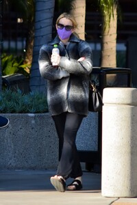       rob130121BZNimage124.jpg