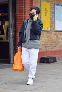        lil130121BZNimage104.jpg