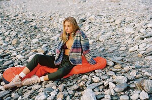 HOLIDAY+20+WEB+RES-60 brooke perry.jpg