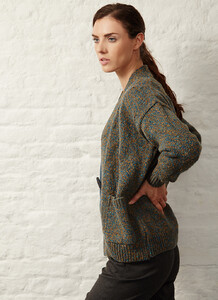 Fisherman Donegal Fleck Toggle Cardigan  emerald gold 01.jpg