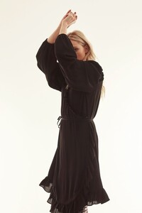 201218_tova_Serafin_620_1-510x765.jpg