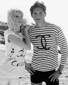 Chanel j12 Jake Davies Claudia Schiffer.jpg