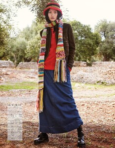 Luigi+++Iango+Vogue+Japan+March+2021+Apulian+Festive+Spring+(24).jpg