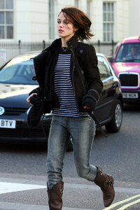 39895_keiraknightlylondon10_122_312lo.jpg