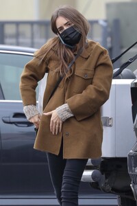      col280121BZNimage7.jpg