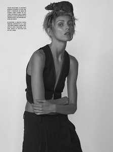 Vogue Italia N.844  2021-3.jpg