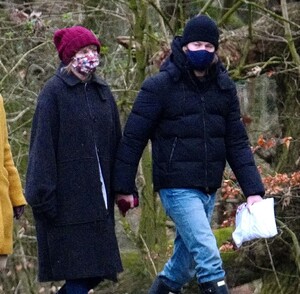        tay130121BZNimage107.jpg
