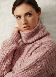 Fisherman Boxy Ribbed Polo Neck Sweater pink 02.jpg