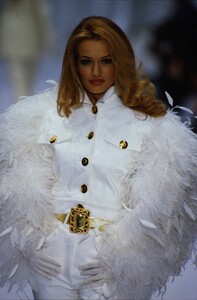 776110031_complice-fw-1992(9).thumb.jpg.8864ab1915fd84be2e73eb341d4c5013.jpg