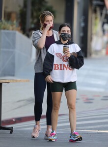        hal050121BZNimage107.jpg
