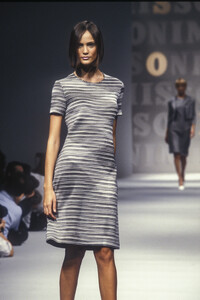 929028266_Missoni1996WomenRTW78.thumb.jpg.0fd37cb935772f84fd7820f3318ca41a.jpg