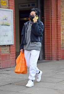        lil130121BZNimage105.jpg