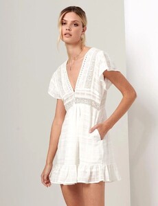 Abigail_white_lace_dress_2_result.jpg