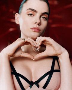 AgentProvocateur_Valentines19_AP-14.thumb.jpg.bbef86615b8dad639d92024ca7ddbfef.jpg