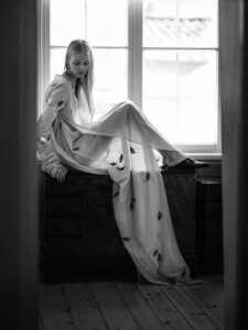 Amalie-Schmidt-By-Keiichiro-Nakajima-For-Monrowe-Magazine-Norwegian-Wood-3.jpg
