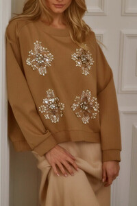 Bluza-Guilty-camel-i-spodnica-Satin-bez-3.jpg