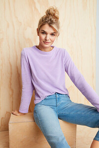 DE-Editorial-Gross-Flieder-TakkoFashion-Women-KW03.jpg