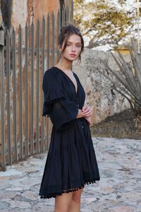 Daya-V-Neck-Black-2.jpg