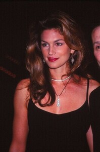 Dia-Cindy-Crawford-Celebrity-Photo-Agency-1993-KB-format.jpg