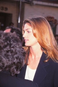 Dia-Cindy-Crawford-Celebrity-Photo-Agency-1995-KB-format.jpg