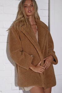 FOXYCOAT7_3000x.jpg