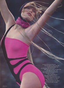 Feurer_US_Vogue_December_1984_02.thumb.jpg.0b67a56be99ba7cc0a82f1d699ecd45e.jpg