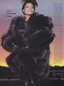 Furs_Varriale_US_Vogue_November_1983_03.thumb.jpg.b5bb961b79bc3a34263449b44852453e.jpg