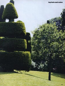 Hats_Elgort_US_Vogue_September_1992_06.thumb.jpg.c8b4cc65a79e058c7e046e7d9dde9a2e.jpg