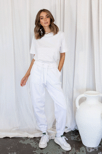 Isabelle-Quinn-Eddy-T-Shirt-White-3_1024x1536.gif