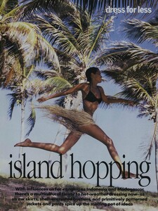 Island_Demarchelier_US_Vogue_June_1992_02.thumb.jpg.924a6209d36116c1b07d4f229afdcca3.jpg