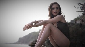 Lily-Collins_-Shape-2017(Behind-the-Scenes)--11-662x372.jpg