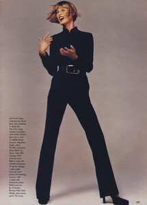 Looks_Meisel_US_Vogue_October_1996_05.thumb.jpg.925c0871b81db340373dba798d8b933d.jpg