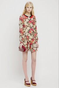 Red_Valentino_005_1366.jpg