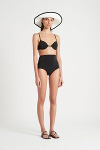 S06-20346-SirTheLabel-D3-0101.jpg