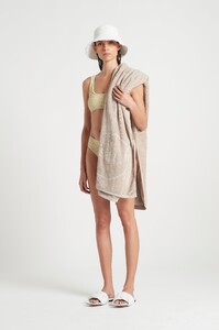 S11-20346-SirTheLabel-D3-0202.jpg