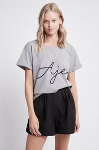 S17-AJ18-08_Aje_Ribbon_Tee_GreyBlack-20753-Aje-1801.jpg