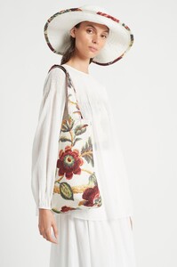 S22-20346-SirTheLabel-D3-0447.jpg