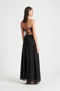 S26-20346-SirTheLabel-D3-0529.jpg