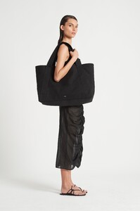 S29-20346-SirTheLabel-D3-0583.jpg