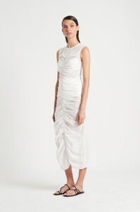 S31-20346-SirTheLabel-D3-0594.jpg