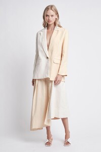 S34-20RE2049_Parchment_Blazer_White_Oak-20753-Aje-1105.jpg